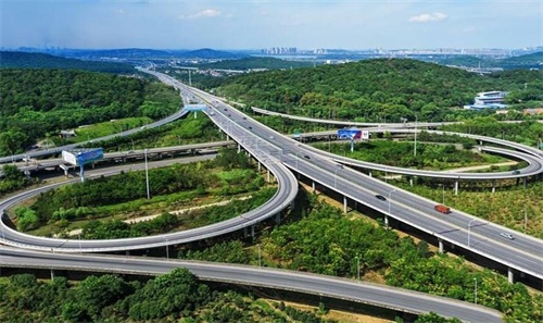 西峡钢筋套筒应用于高速公路